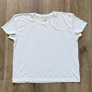 Lululemon Women’s White Top